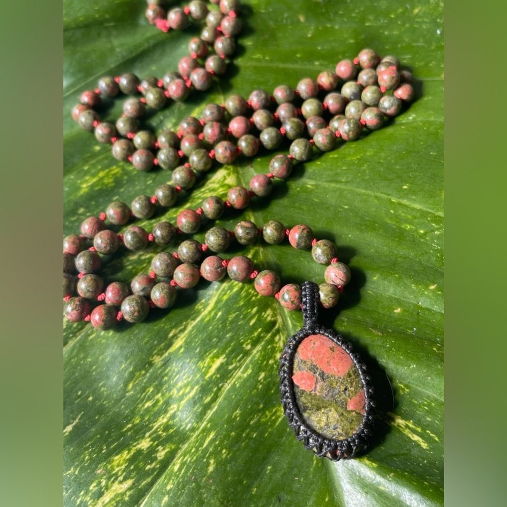 Unakite crystal bead Mala necklace macrame wrapped pendant